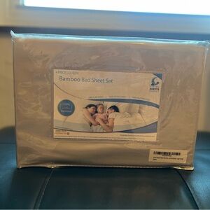 Bamboo Bed Sheet Set - Light Grey